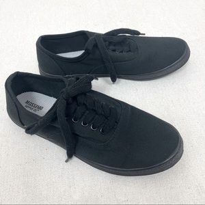 Mossimo Black Sneaker